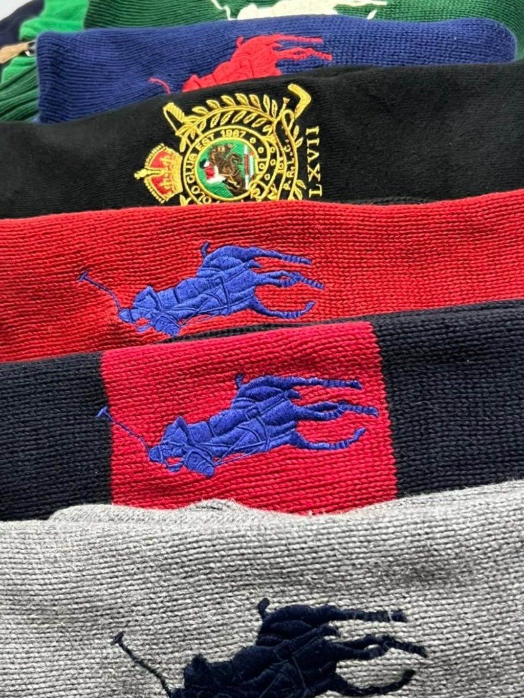 Instagram post from riaajvintage. This post is in position 3.