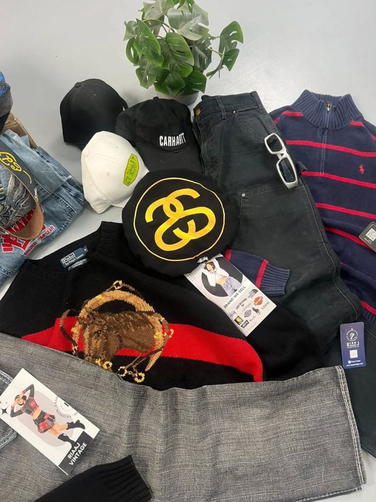 Instagram post from riaajvintage. This post is in position 3.