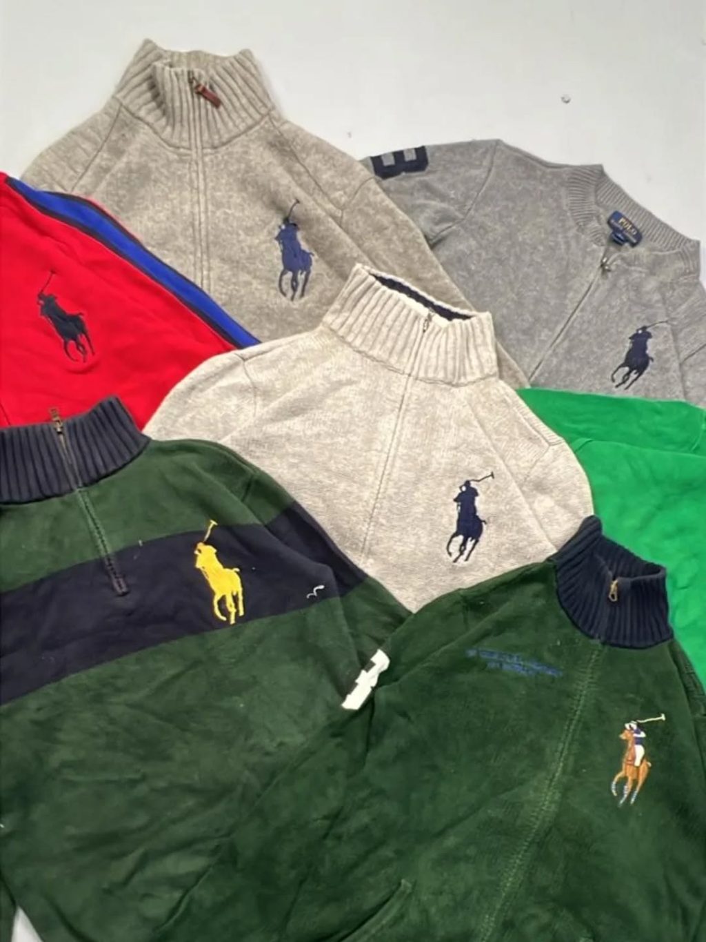 Instagram post from riaajvintage. This post is in position 2.