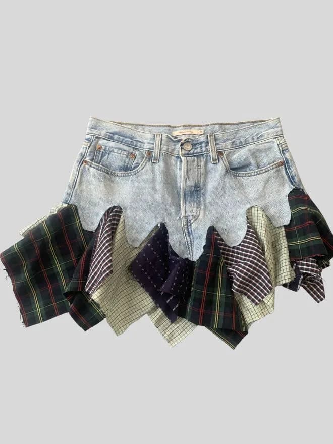 Blunde of Vintage Levi’s Rework checkered skirt — image 7 of 13