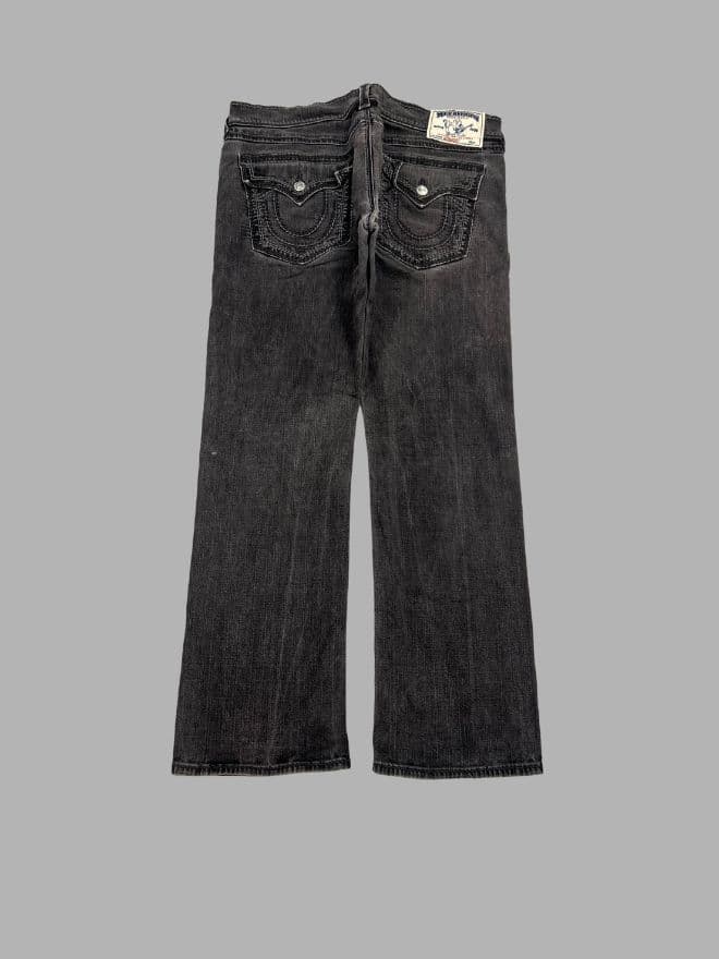 Bundle of 3 Vintage True Religion Denim Jeans – Straight, Baggy & Black (Men’s Sizes 38–40) — image 19 of 20