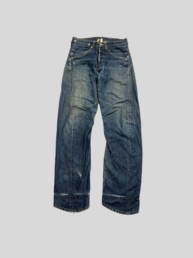 Vintage Levi’s Engineer Jeans Denim – Men’s Size US 28 (EU 44) | Blue — image 10 of 10