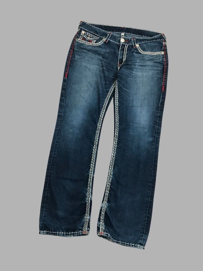 Bundle of 3 Vintage True Religion Denim Jeans – Straight, Baggy & Black (Men’s Sizes 38–40) — image 8 of 20
