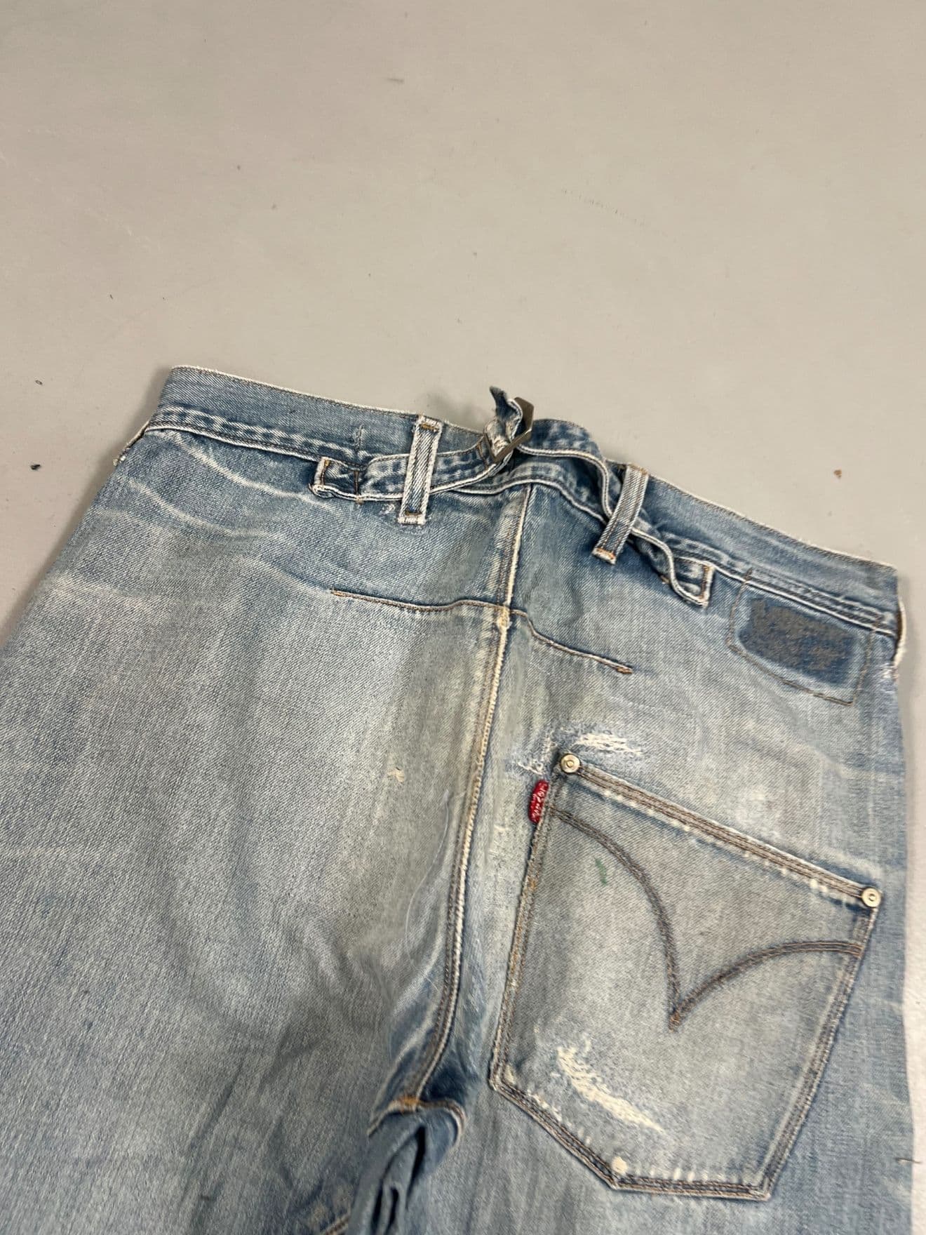 Vintage Levi’s Engineer Jeans Buckle-Belt Denim – Size US 34 / EU 50 — image 5 of 13