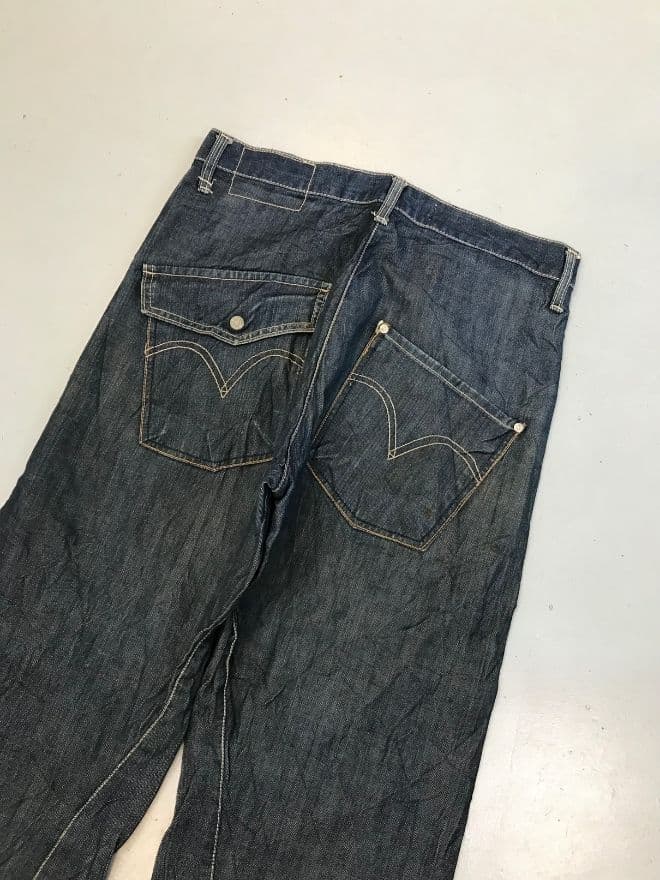 Vintage Levi’s Engineer Jeans – Blue Denim – Size 32 — image 5 of 8