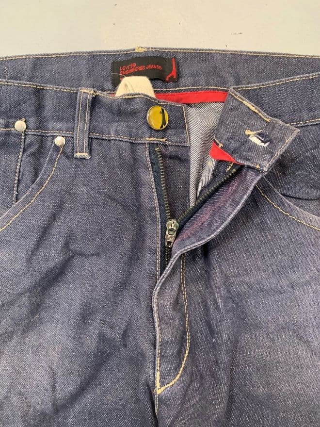 Vintage Levi’s Engineer Jeans – Men’s 34x31.5 – Blue Denim – Distressed – Made in USA Style — image 9 of 12