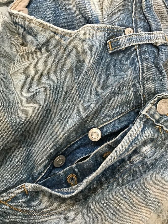 Vintage Levi’s Engineer Jeans Buckle Belt Denim — Size 34 — image 5 of 14