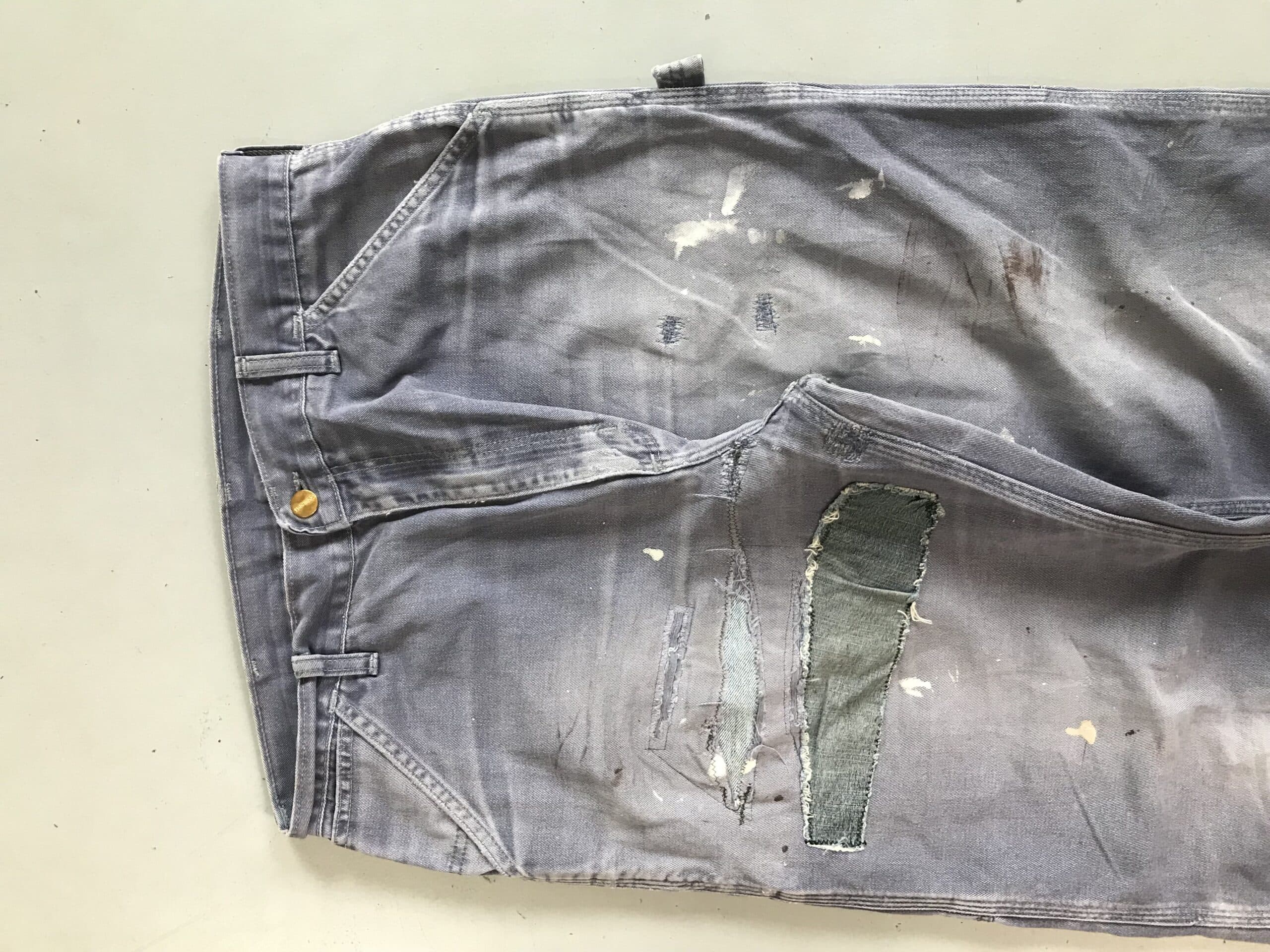 Vintage Faded Carhartt WIP Carpenter Denim | Distressed Workwear Jeans | Size 32 — image 6 of 14