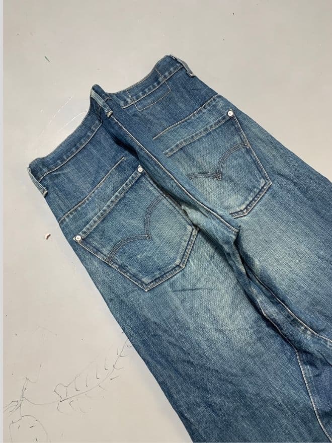 Vintage Levi's Engineer Jeans – Size 32 – Distressed Avant-Garde Denim — image 9 of 9