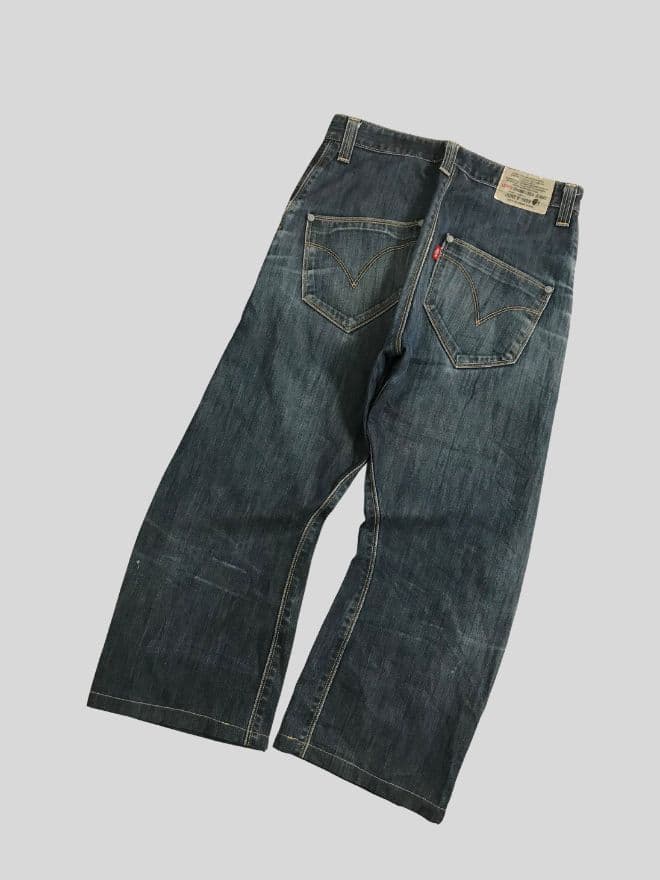 Vintage Levi’s Engineer Jeans — Blue — Men’s 30 thumbnail 3