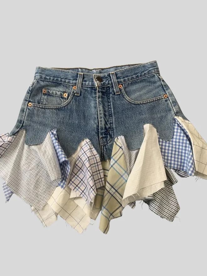 Blunde of Vintage Levi’s Rework checkered skirt — image 10 of 13