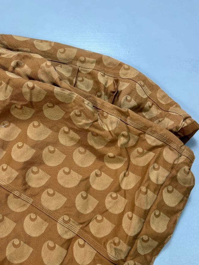 Carhartt – Factory Leftover Vintage Sherpa-Lined Jacket – Men’s Size M (Workwear / Beige) — image 7 of 11