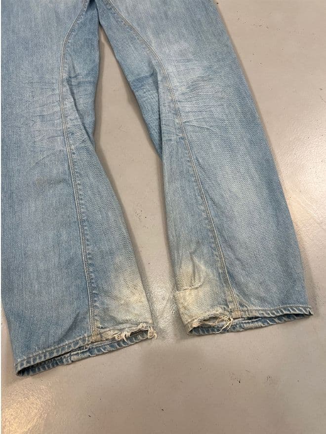 Vintage Levi’s Engineer Jeans With Buckle Belt – Size 33 — image 14 of 14