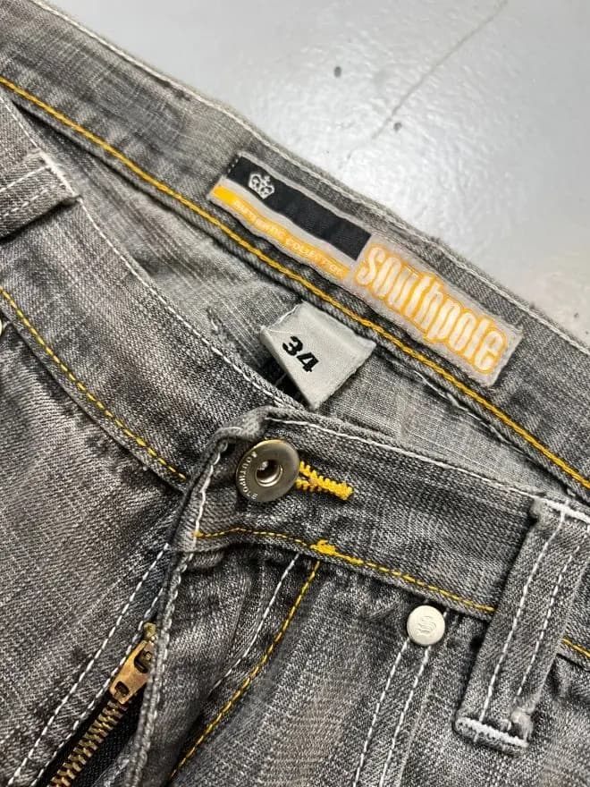 Vintage Southpole Patch Embroidered Denim | Size 34x33 | Black Streetwear Jeans — image 6 of 10