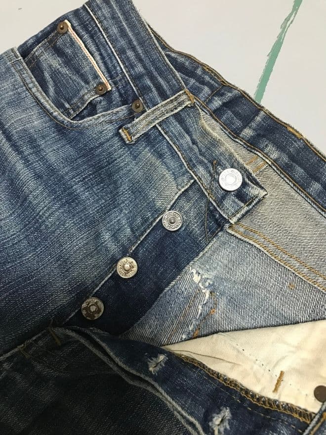 Vintage Levi’s Selvedge 501 Denim Jeans – Men’s US 30 / EU 46 — image 8 of 11