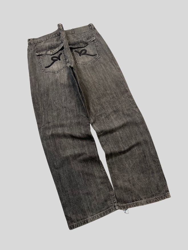 Vintage Rocawear Baggy Denim Jeans – Size 42 Blue Y2K Hip-Hop Style — image 1 of 9