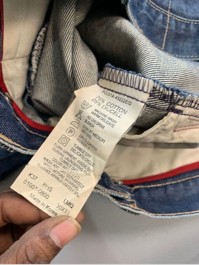 Vintage Levi's Engineer Jeans – Blue Denim Avant-Garde — image 8 of 9