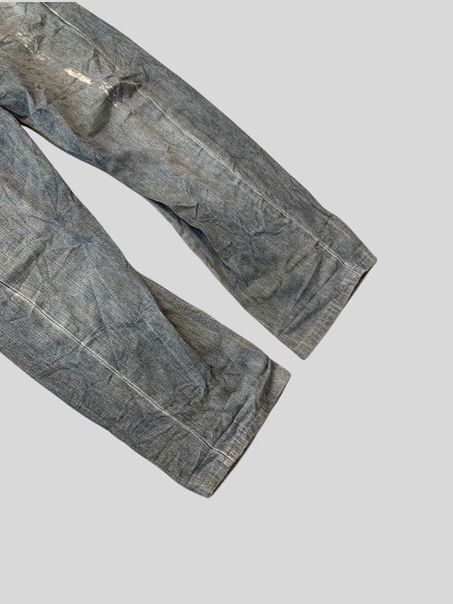 Vintage Levi’s Engineer Jeans – Blue Denim Avant-Garde Style (Size 34) — image 6 of 10