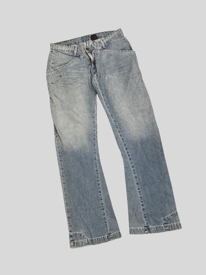 Vintage Levi’s Engineer Jeans — Size 32 | Distressed Avant-Garde Workwear Denim — image 10 of 11