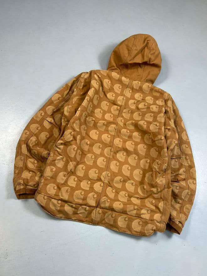 Carhartt – Factory Leftover Vintage Sherpa-Lined Jacket – Men’s Size M (Workwear / Beige) — image 9 of 11