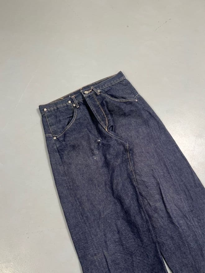 Vintage Levi’s Engineer Jeans – Size 29 | Rare Vintage Workwear — image 10 of 11
