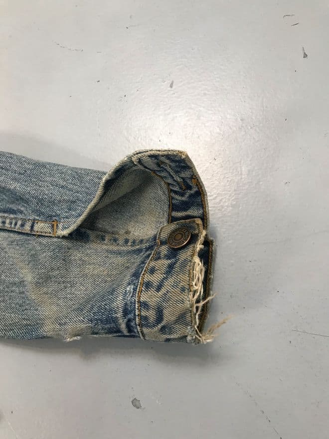 Sunfaded Vintage Levi’s Orange Tab Denim Jacket – Blue – Size XS — image 9 of 13