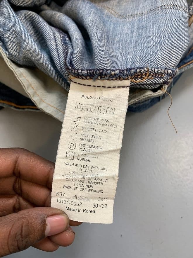 Vintage Levi’s Engineer Jeans – Size 32 – Classic Blue Denim – Straight Leg — image 9 of 11