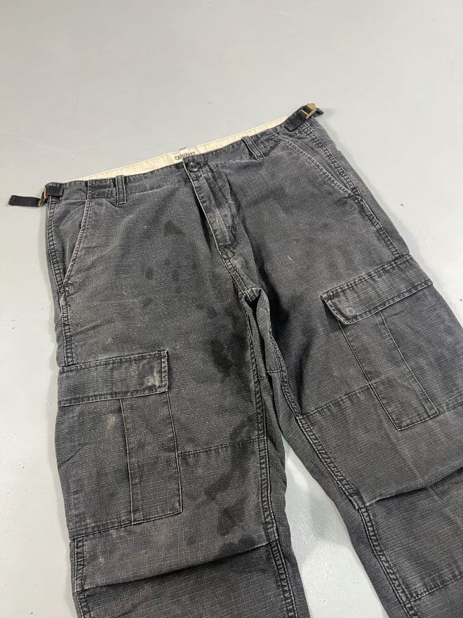Vintage Carhartt Casual Cargo Denim Pants – Baggy Fit (US 34 / EU 50) — image 10 of 10