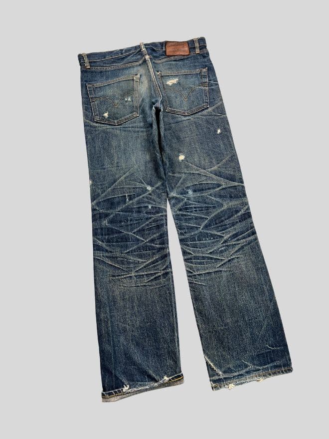 Vintage Levi’s Selvedge 501 Denim Jeans – Men’s Size US 34 (EU 50) | Blue — image 8 of 12
