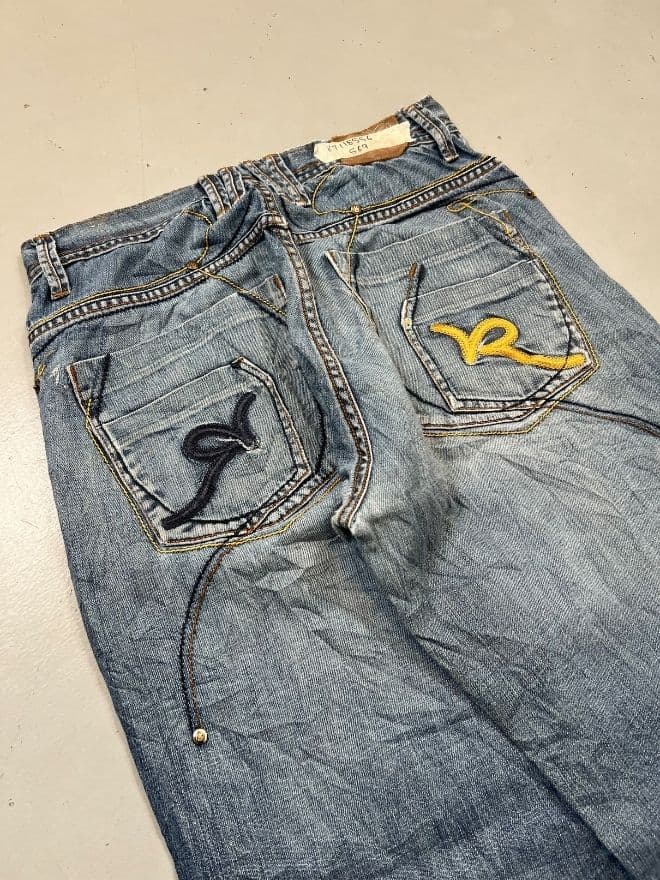 Vintage Rocawear Baggy Fit Denim Jeans – Classic Streetwear Blue — image 9 of 9