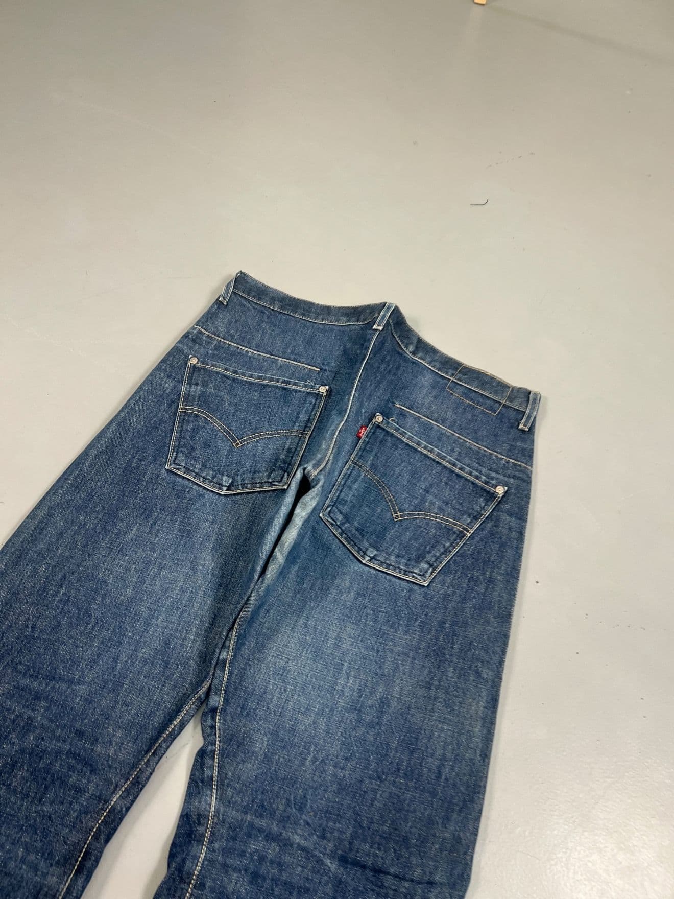 Vintage Levi’s Engineer Jeans Denim – Size US 36 / EU 52 — image 7 of 10