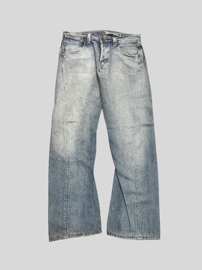 Vintage Levi’s Engineer Jeans Denim – Blue Avant-Garde Fit (Size 33) — image 8 of 9