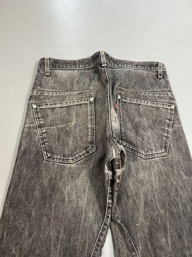 Vintage Levi’s Engineer Jeans Denim – Men’s Size 34 — image 6 of 9
