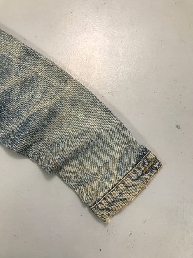 Sunfaded Vintage Levi’s Orange Tab Denim Jacket – Blue – Size XS — image 13 of 13