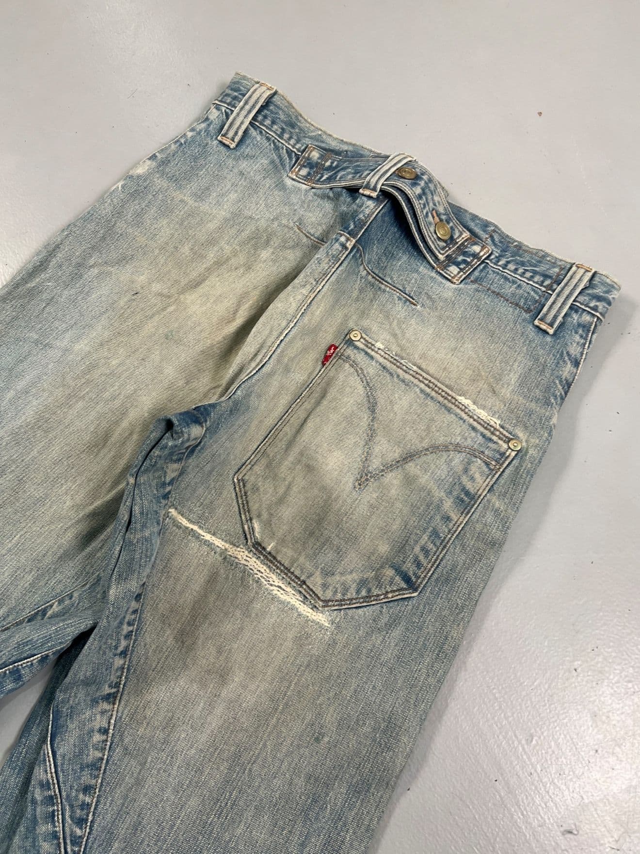 Vintage Levi’s Engineer Jeans Buckle-Belt Denim – Size US 34 / EU 50 — image 11 of 13