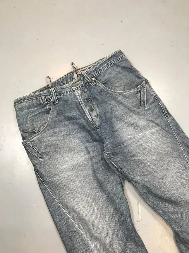 Vintage Levi’s Engineer Jeans Denim – Men’s US 34 / EU 50 – Distressed Blue Workwear — image 6 of 7
