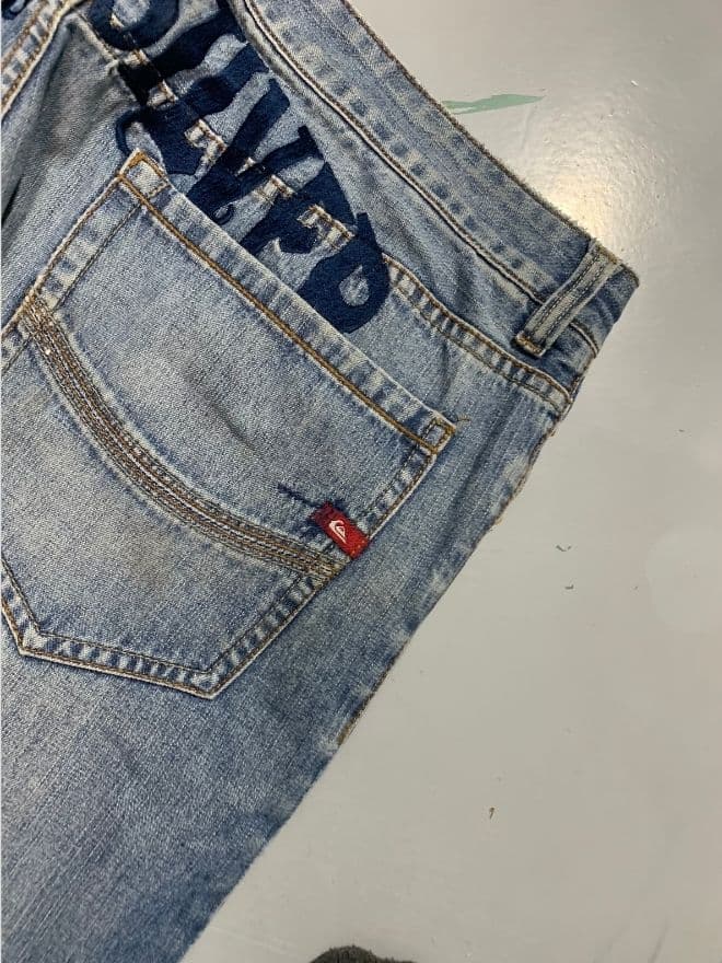 Vintage Quiksilver Embroidered Denim Jeans – Size 38 (US) / 54 (EU) – Blue – Made in Asia — image 12 of 12