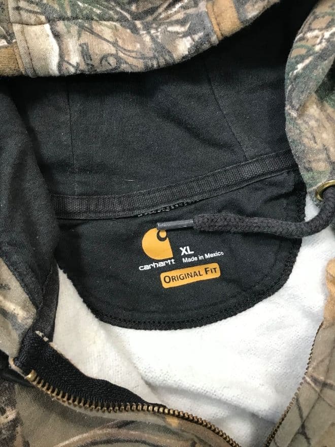 Rare Vintage Carhartt Realtree Sun Fade Zip Hoodie – Size XL – Distressed Camo Workwear thumbnail 4