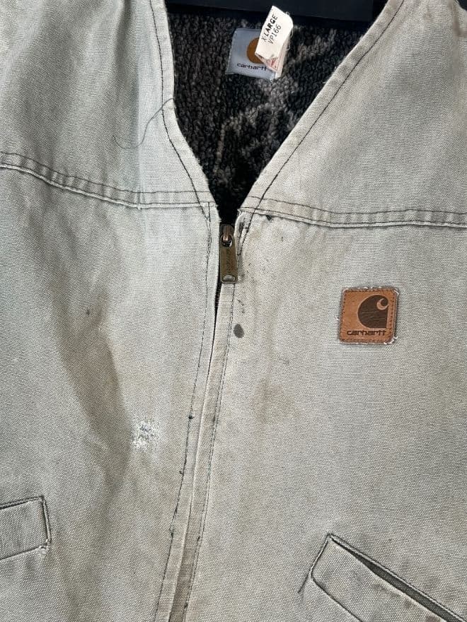 Vintage Carhartt Sherpa-Lined Vest — image 5 of 7