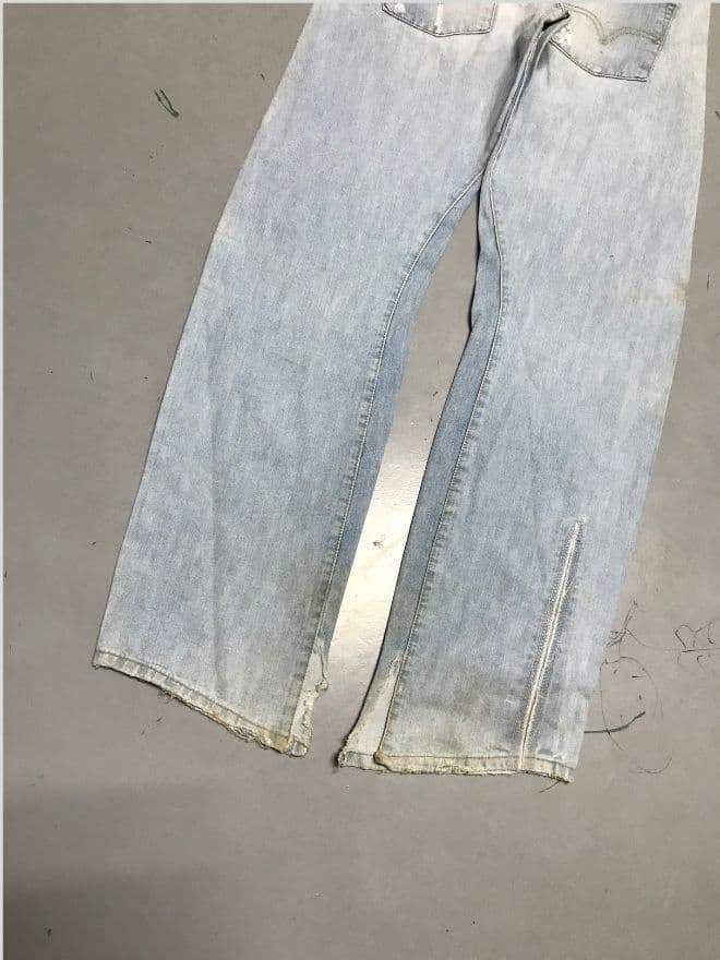 Vintage Levi’s Engineer Jeans Denim – Men’s US 32 / EU 48 | Blue — image 6 of 9