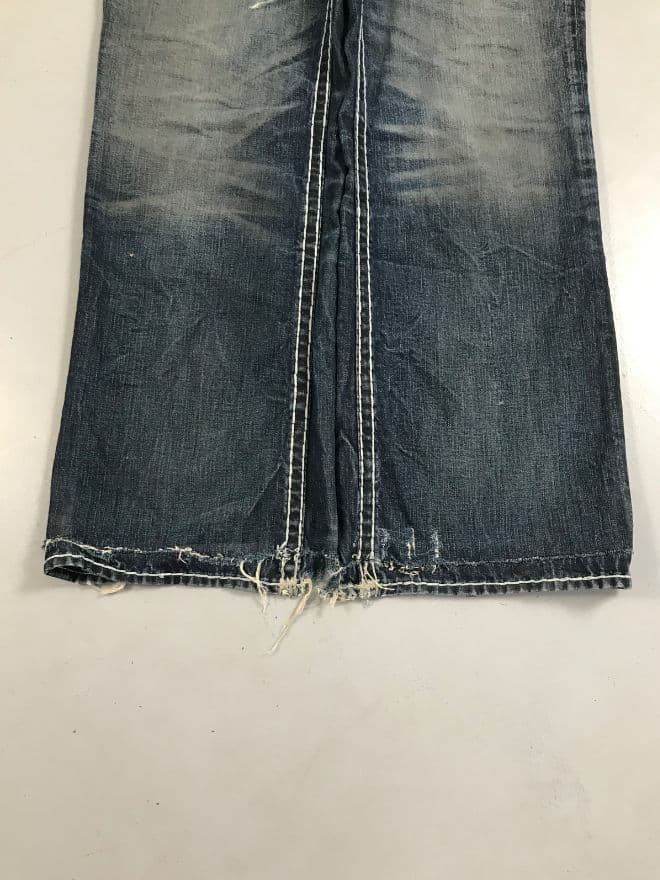 Bundle of 3 Vintage True Religion Denim Jeans – Straight, Baggy & Black (Men’s Sizes 38–40) — image 7 of 20