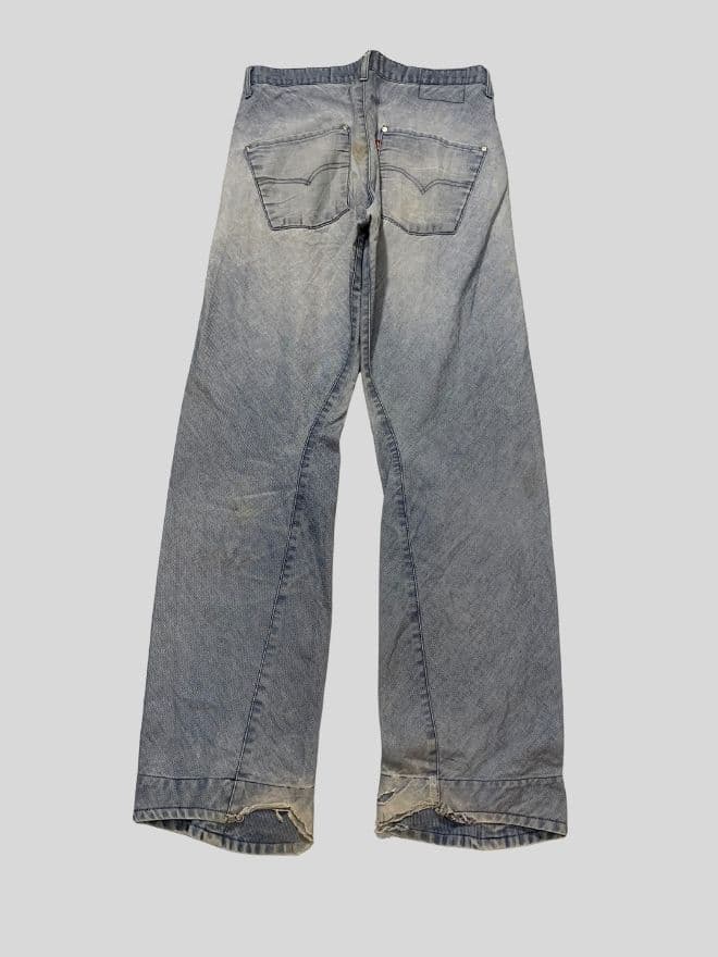 Levi's Vintage Engineer Jeans Custom – Blue Denim – US 32 / EU 48 – Distressed Avant-Garde — image 11 of 11