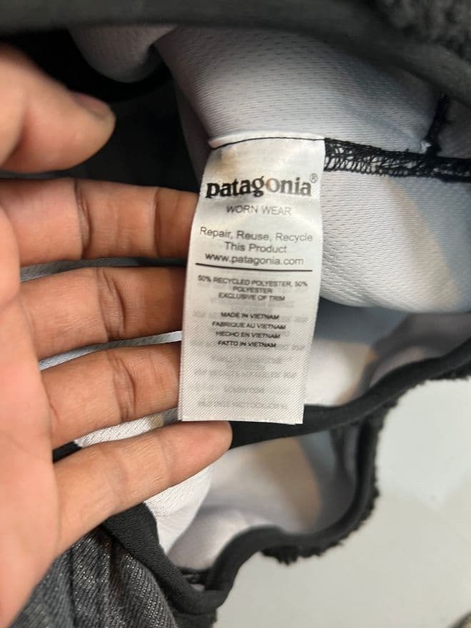 Bundle of Factory Leftover Patagonia Fleece Half / Full Zip Jackets — image 9 of 10