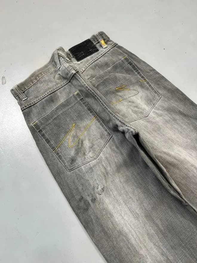 Vintage Southpole Patch Embroidered Denim | Size 34x33 | Black Streetwear Jeans — image 10 of 10