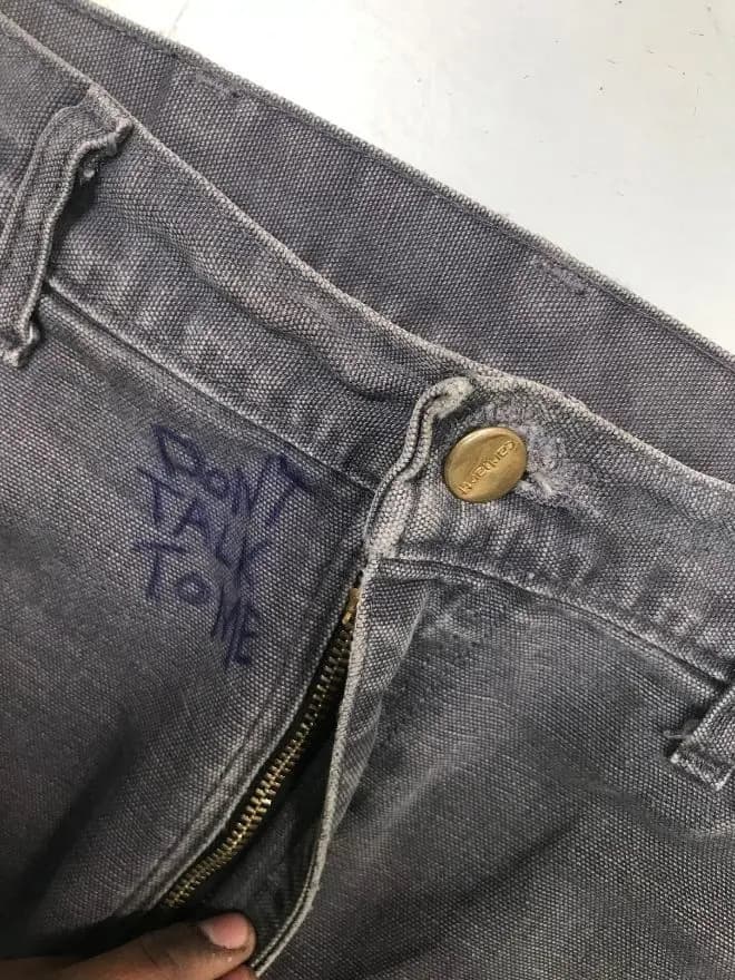 Vintage Carhartt Tan Carpenter Denim | Size 30 | Distressed Workwear Jeans — image 5 of 7