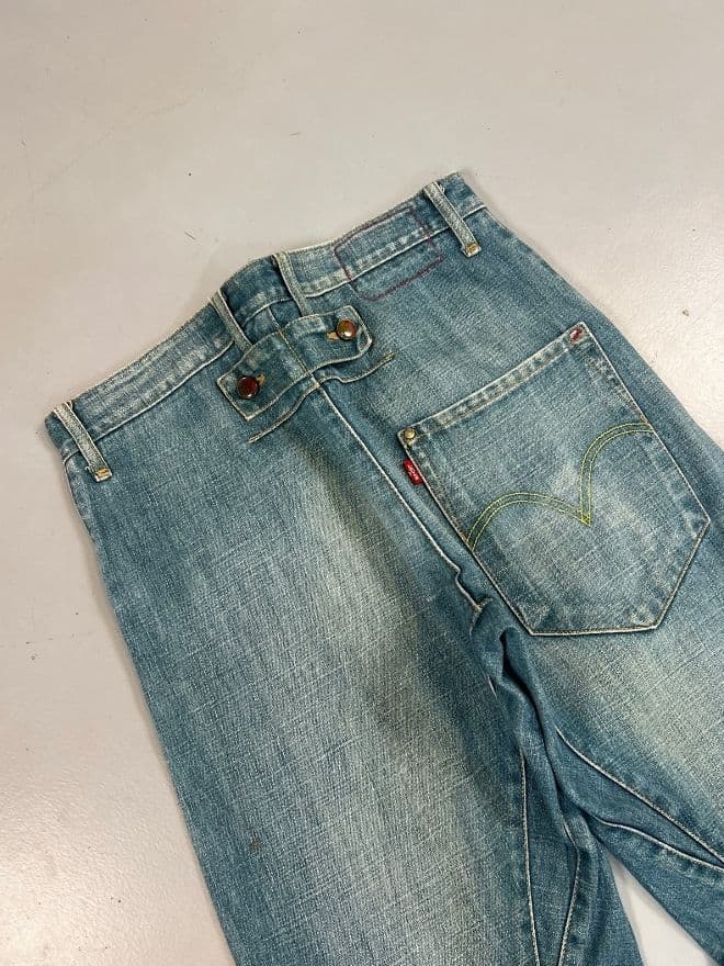 Vintage Levi’s Engineer Buckle Belt Denim – Size 32 — image 10 of 15