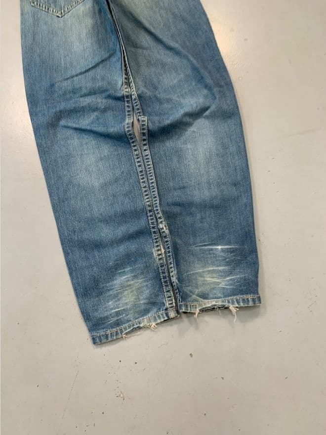 Levi's Vintage Engineer Jeans – Size 30 (US) / 46 (EU) – Blue Denim – Distressed — image 6 of 14