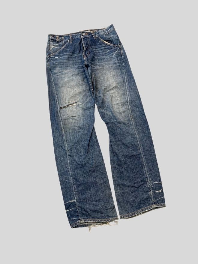 Vintage Levi’s Engineer Jeans – Size 32 – Classic Blue Denim – Straight Leg — image 5 of 11