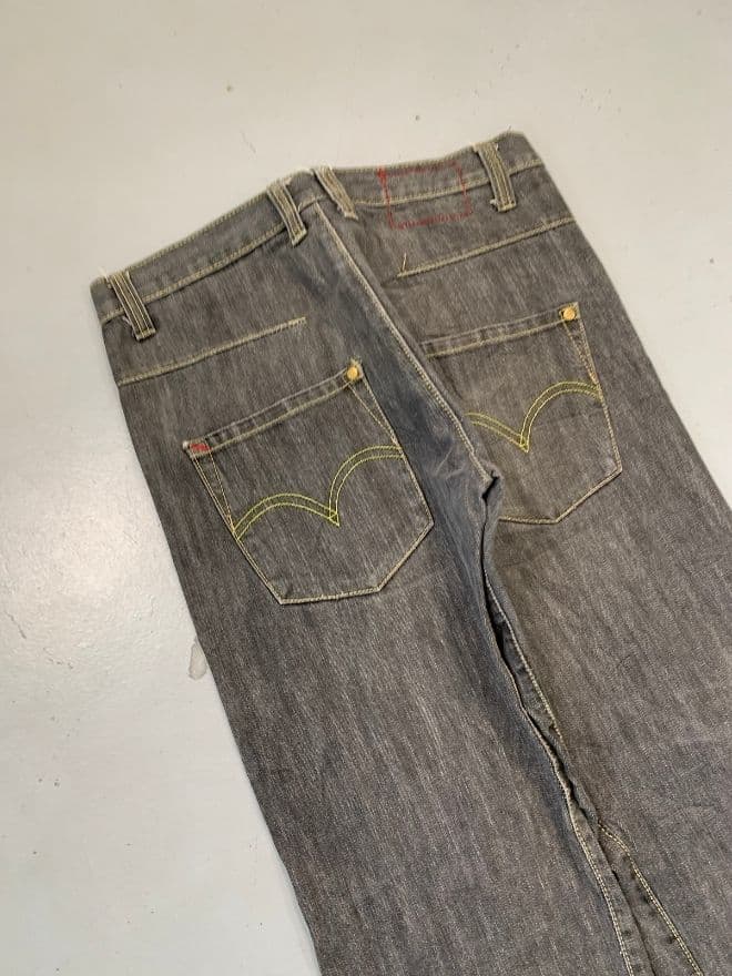 Vintage Levi's Engineer Jeans – Black Denim – Men’s 32 (US 32 / EU 48) – Distressed Avant-Garde — image 5 of 8