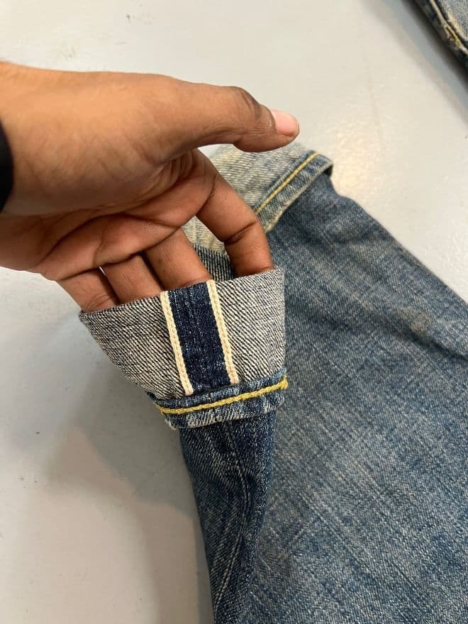 Vintage 90s Levi’s Selvedge Faded Denim Jeans — Size 30 — image 8 of 11